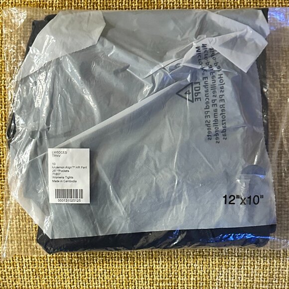 NWT ~ lululemon Align Pants 25" w/ pockets - Navy Size 10 - Picture 3 of 6